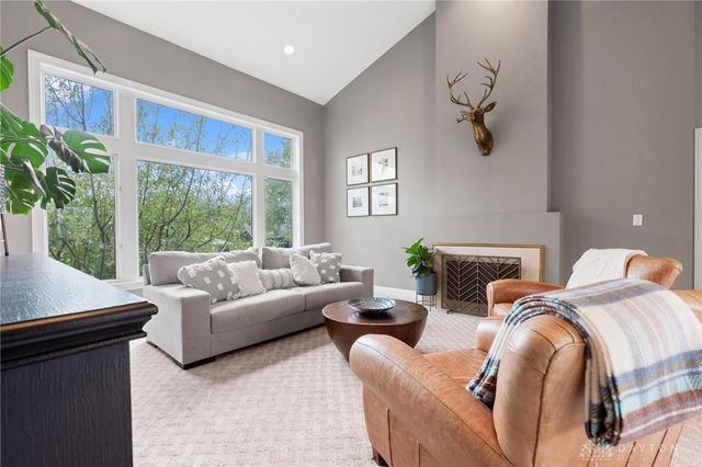 332 Skyland Drive, Beavercreek Twp, OH 45305