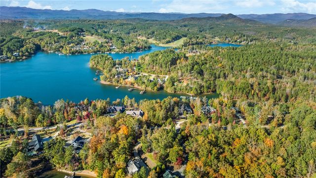 374 Peninsula Ridge, Sunset, SC 29685