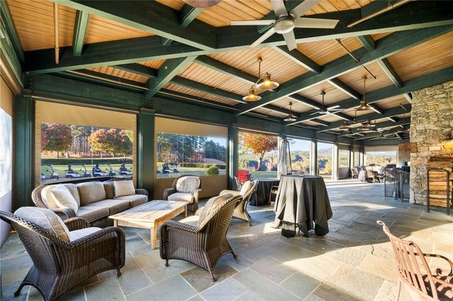 374 Peninsula Ridge, Sunset, SC 29685