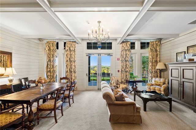 374 Peninsula Ridge, Sunset, SC 29685