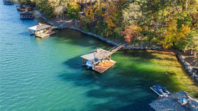 374 Peninsula Ridge, Sunset, SC 29685