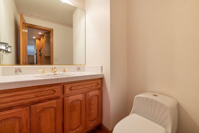 12832 Los Osos Street, Redding, CA 96003