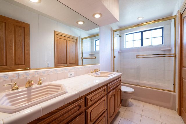 12832 Los Osos Street, Redding, CA 96003