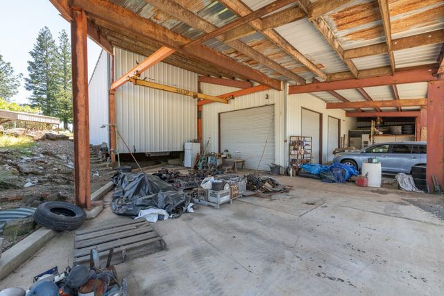 12832 Los Osos Street, Redding, CA 96003