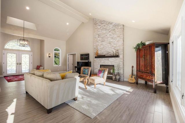 13348 Old Winery Road, Poway, CA 92064
