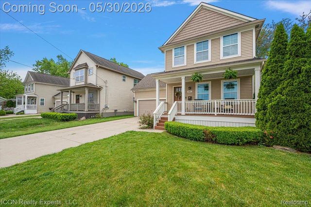 487 N Washington Avenue, Clawson, MI 48017