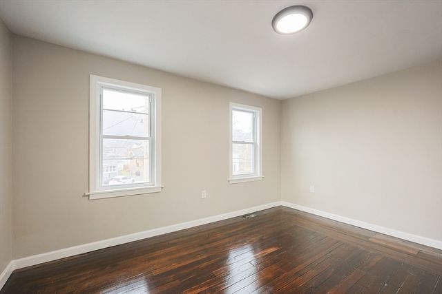 135 Washburn St, Taunton, MA 02780