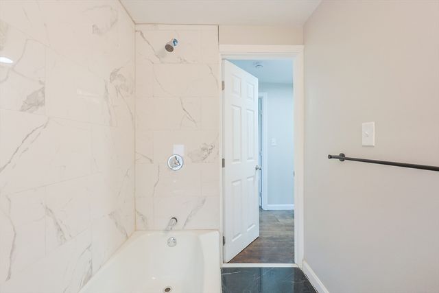 135 Washburn St, Taunton, MA 02780