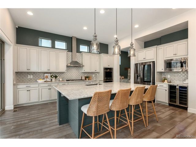16392 Spanish Peak Way, Broomfield, CO 80023