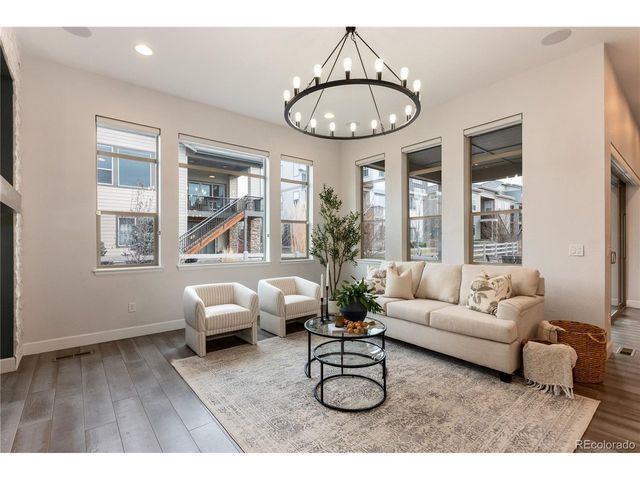 16392 Spanish Peak Way, Broomfield, CO 80023