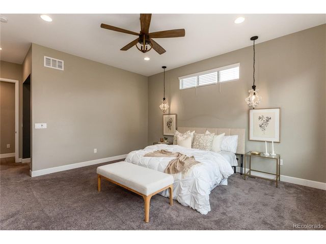 16392 Spanish Peak Way, Broomfield, CO 80023