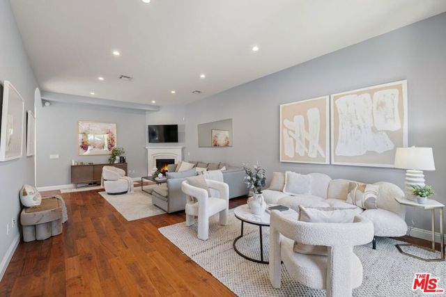 11763 Iowa Avenue 1, Los Angeles, CA 90025
