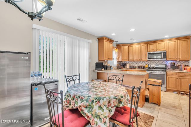 165 Westchester Drive, Little Egg Harbor, NJ 08087