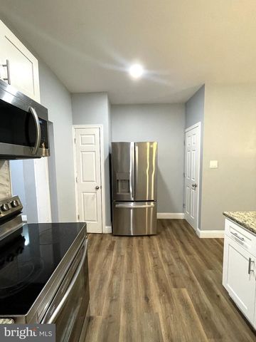 327 E 20TH ST, Chester, PA 19013