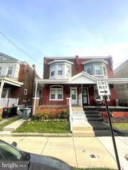 327 E 20TH ST, Chester, PA 19013
