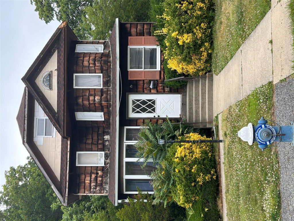 817 Southard Street, Baldwin, NY 11510
