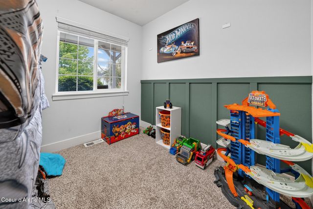 145 N Silkwood DR, Post Falls, ID 83854