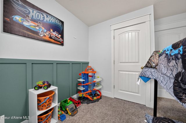 145 N Silkwood DR, Post Falls, ID 83854