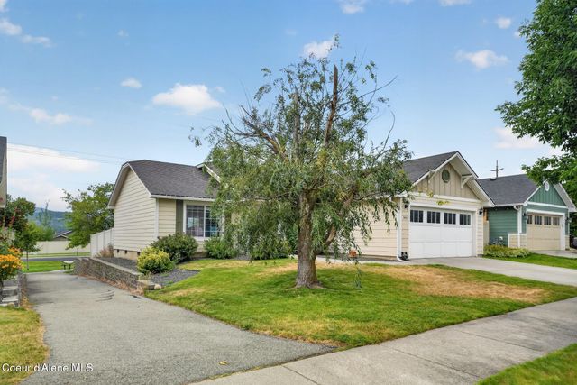 145 N Silkwood DR, Post Falls, ID 83854