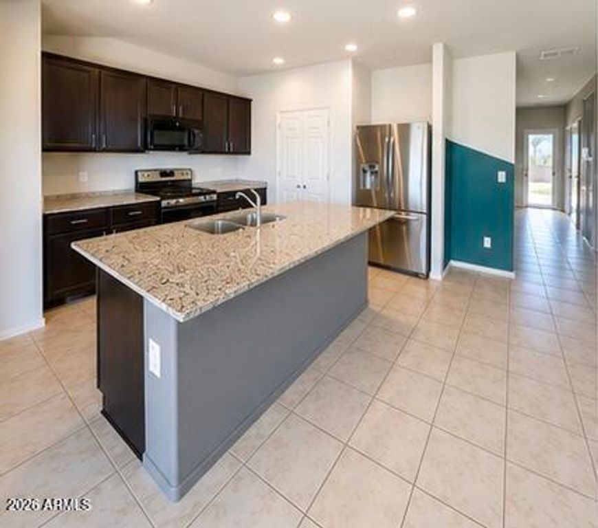 43755 W JUNIPER Avenue, Maricopa, AZ 85138 — photo 3