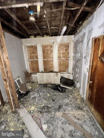 770 SMYLIE RD, Philadelphia, PA 19124