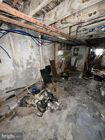 770 SMYLIE RD, Philadelphia, PA 19124