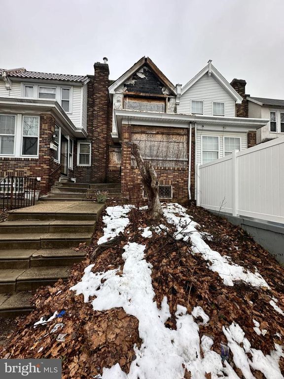 770 SMYLIE RD, Philadelphia, PA 19124