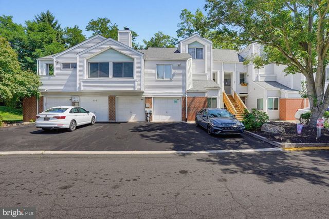 407 MADELINE CT, Newark, DE 19711