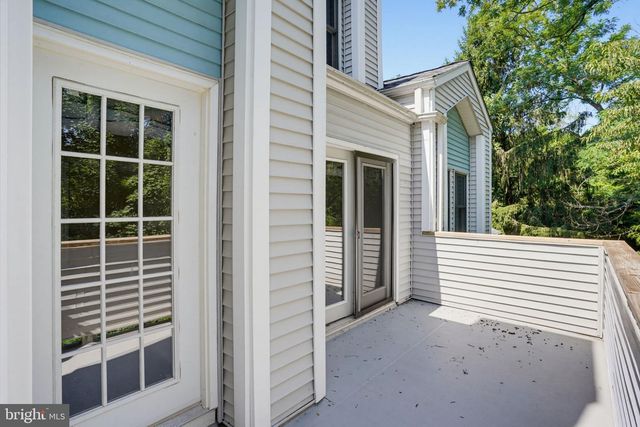 407 MADELINE CT, Newark, DE 19711