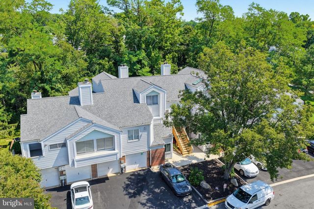 407 MADELINE CT, Newark, DE 19711