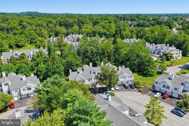 407 MADELINE CT, Newark, DE 19711