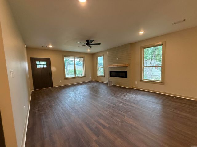 607 Brents Ford Road, Benton, AR 72019