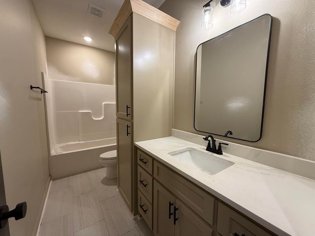607 Brents Ford Road, Benton, AR 72019