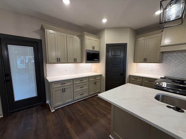 607 Brents Ford Road, Benton, AR 72019