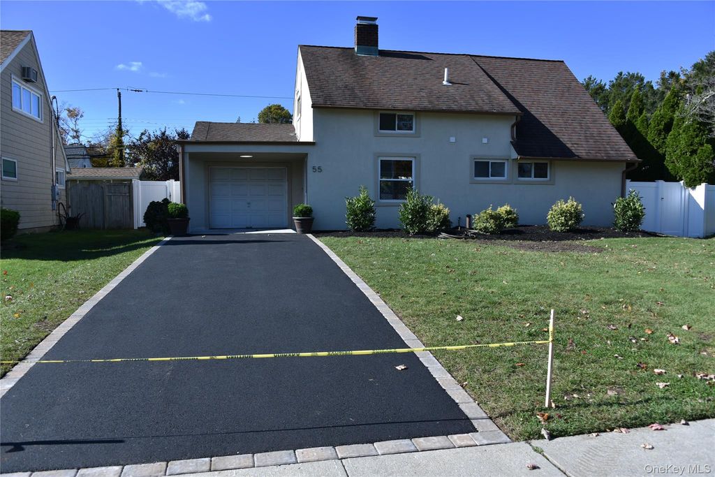 55 Acre Lane, Hicksville, NY 11801