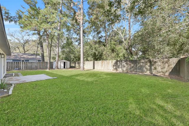 146 W Woodstock Circle Drive, Spring, TX 77381