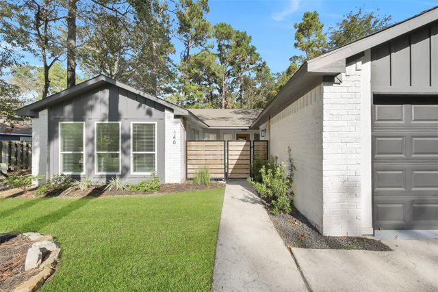 146 W Woodstock Circle Drive, Spring, TX 77381