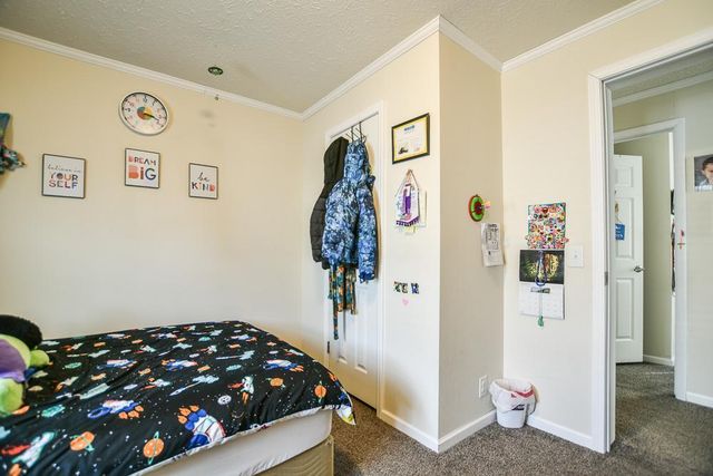 1374 Birchview Drive, Maplewood, MN 55119