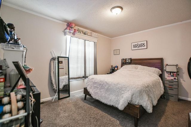 1374 Birchview Drive, Maplewood, MN 55119