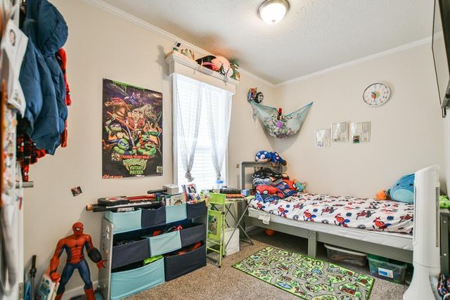 1374 Birchview Drive, Maplewood, MN 55119