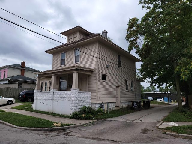 1013 Stophlet Street, Fort Wayne, IN 46802