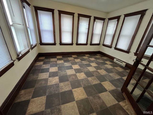 1013 Stophlet Street, Fort Wayne, IN 46802