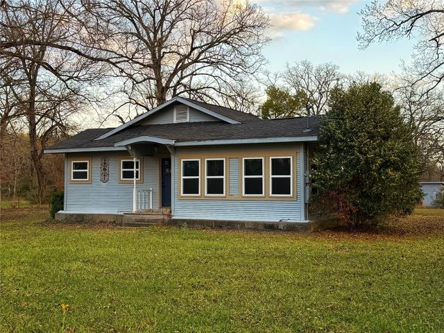 12705 County Road 232, Centerville, TX 75833