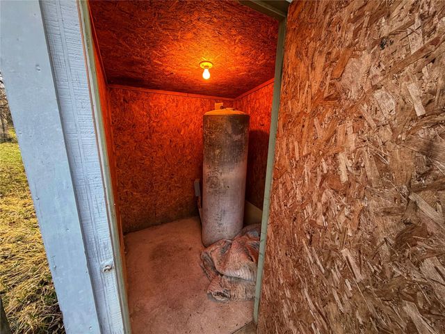 12705 County Road 232, Centerville, TX 75833