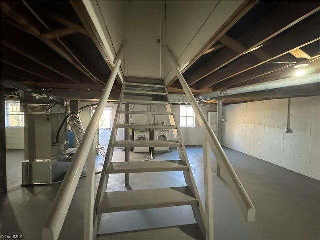 1065 Power Dam Road, Walnut Cove, NC 27052