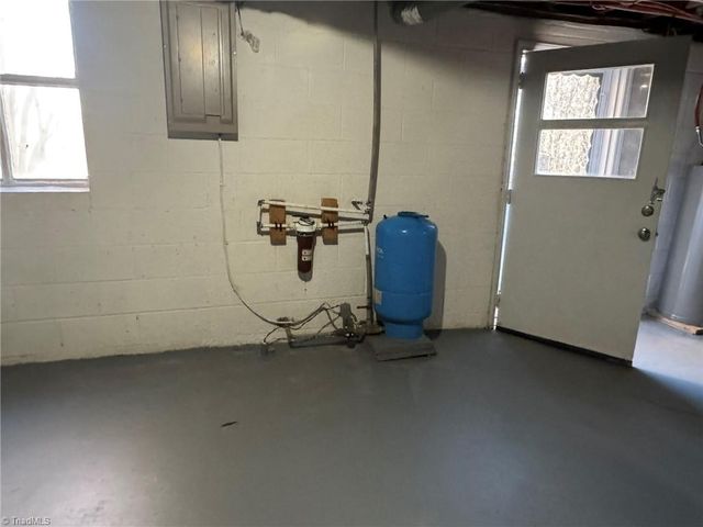 1065 Power Dam Road, Walnut Cove, NC 27052