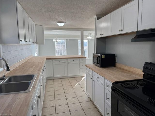 1065 Power Dam Road, Walnut Cove, NC 27052