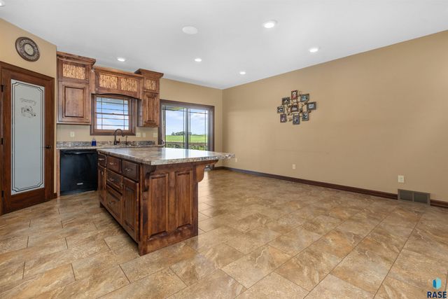1862 135th St Street, Larchwood, IA 51241