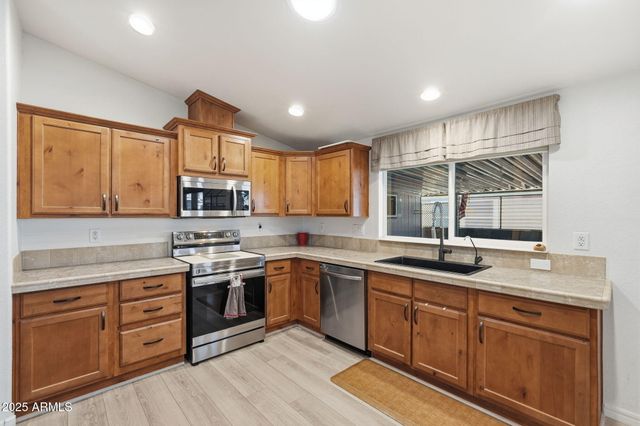 2263 N TREKELL Road 141, Casa Grande, AZ 85122