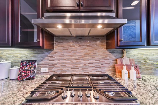 5629 Siragusa DR, Austin, TX 78738